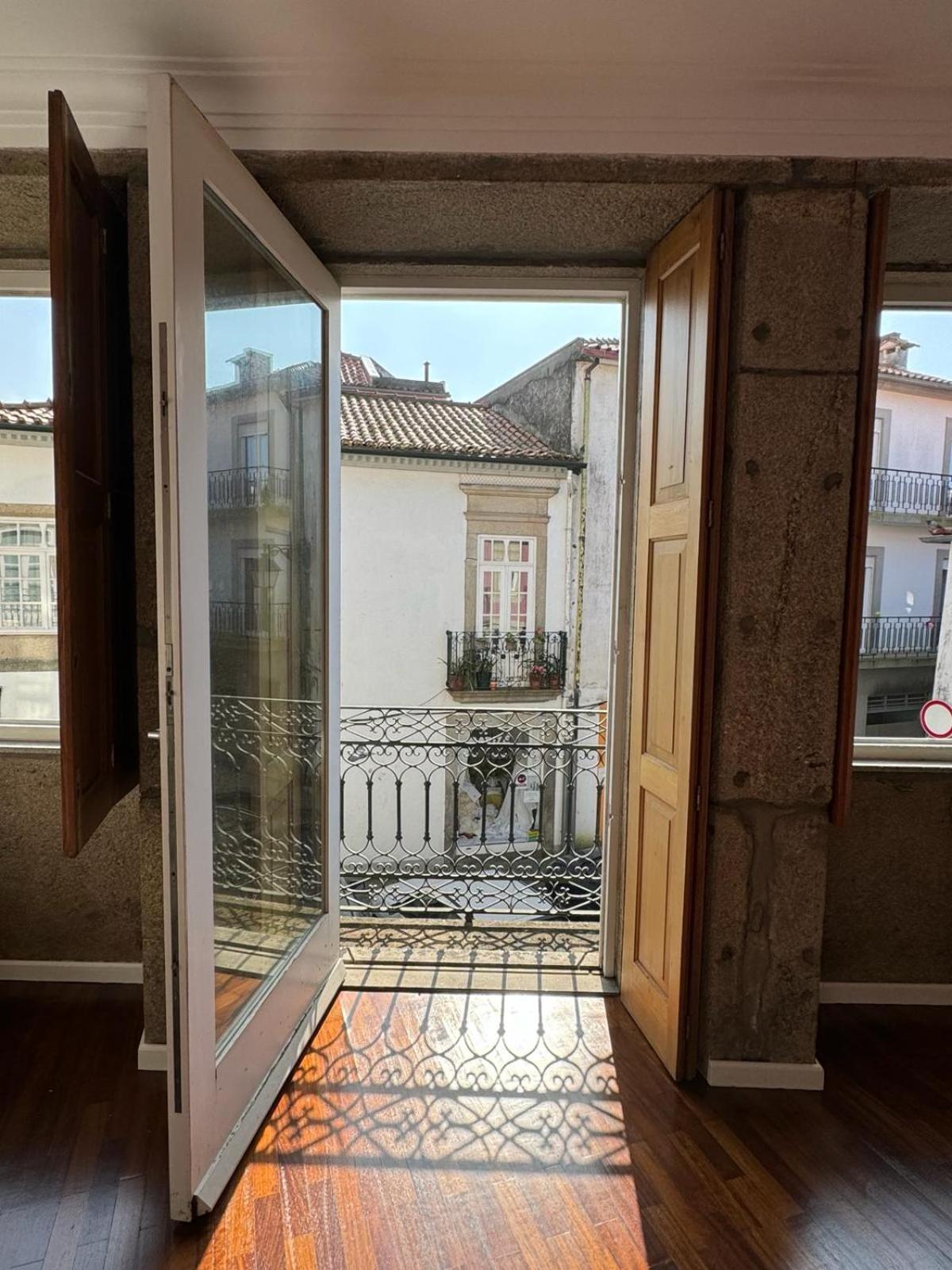 Altamira Rooms And Studio Viana do Castelo Exteriör bild